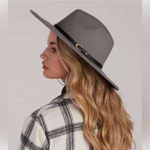 Grey wide brim hat